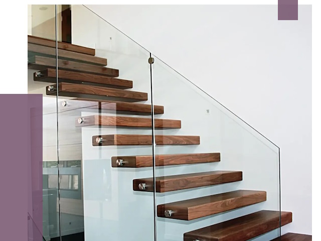 Стеклянные перила для лестницы в Сорочинске от 14976 руб.