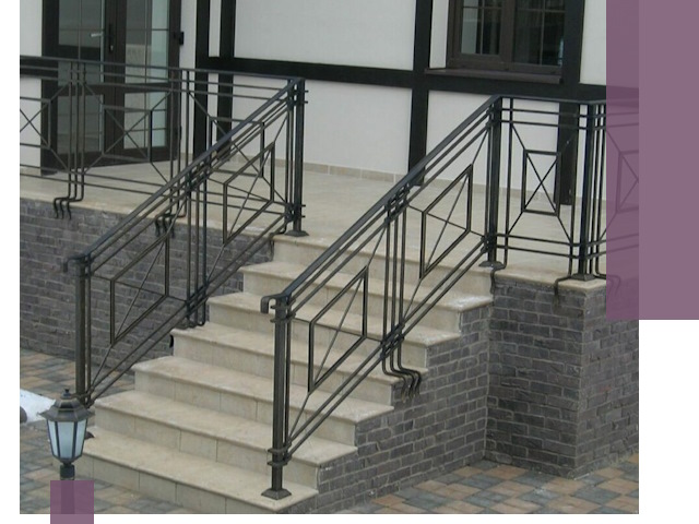 Перила для крыльца в Сорочинске — монтаж, изготовление и установка