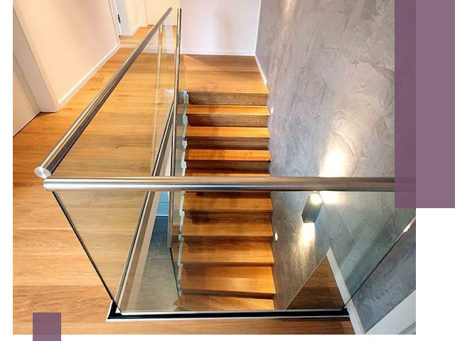 Перила для лестницы в доме — изготовление и монтаж в Сорочинске