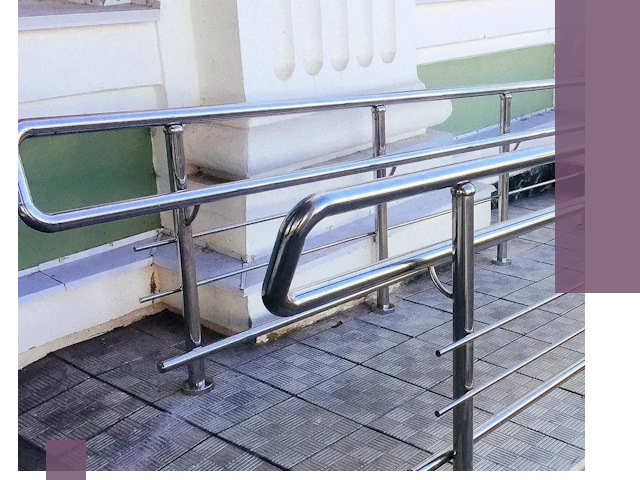 Ограждения пандусов из металла и нержавейки в Сорочинске